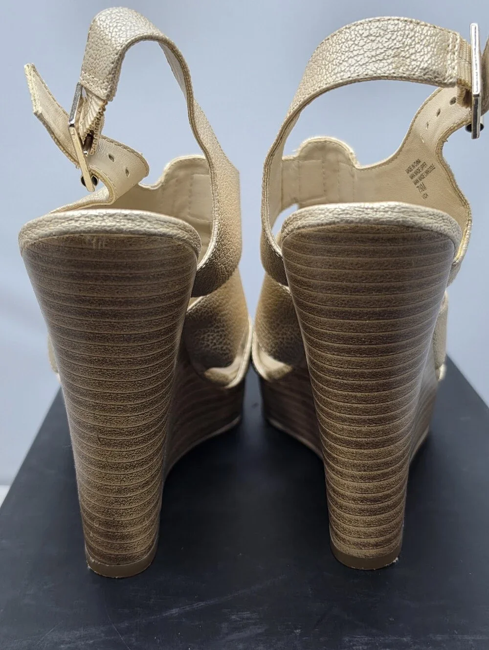 INC International Concepts metallic gold strappy platform wedge sandals 7.5
